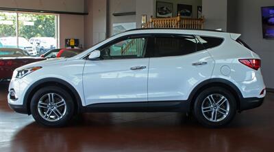 2017 Hyundai Santa Fe 2.4L  Sport AWD - Photo 5 - North Canton, OH 44720