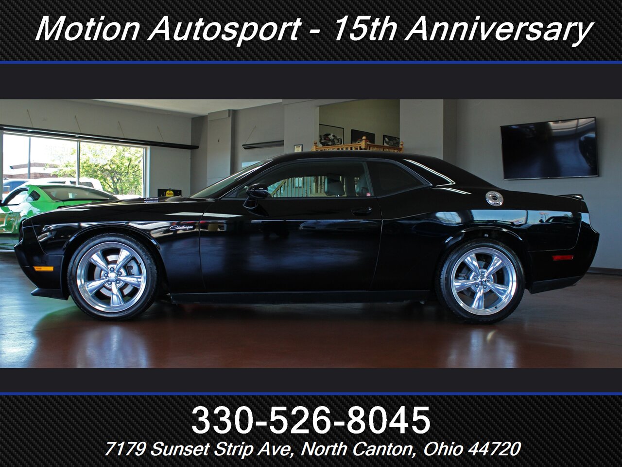2012 Dodge Challenger R/T Classic - Photo 7 - North Canton, OH 44720