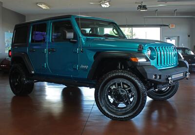 2019 Jeep Wrangler Unlimited Sport  Custom Lift Hard Top 4X4 - Photo 2 - North Canton, OH 44720