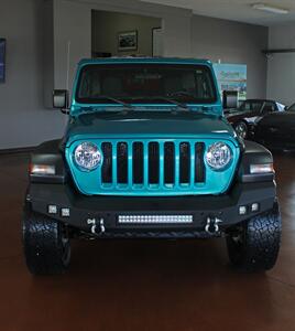 2019 Jeep Wrangler Unlimited Sport  Custom Lift Hard Top 4X4 - Photo 4 - North Canton, OH 44720