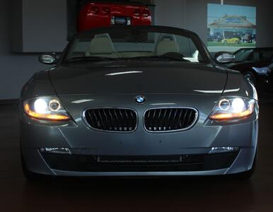 2008 BMW Z4 3.0i   - Photo 36 - North Canton, OH 44720