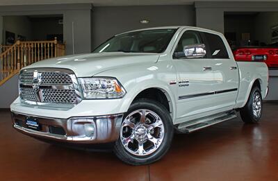 2016 RAM 1500 Laramie  Moon Roof Navigation 4X4 - Photo 1 - North Canton, OH 44720