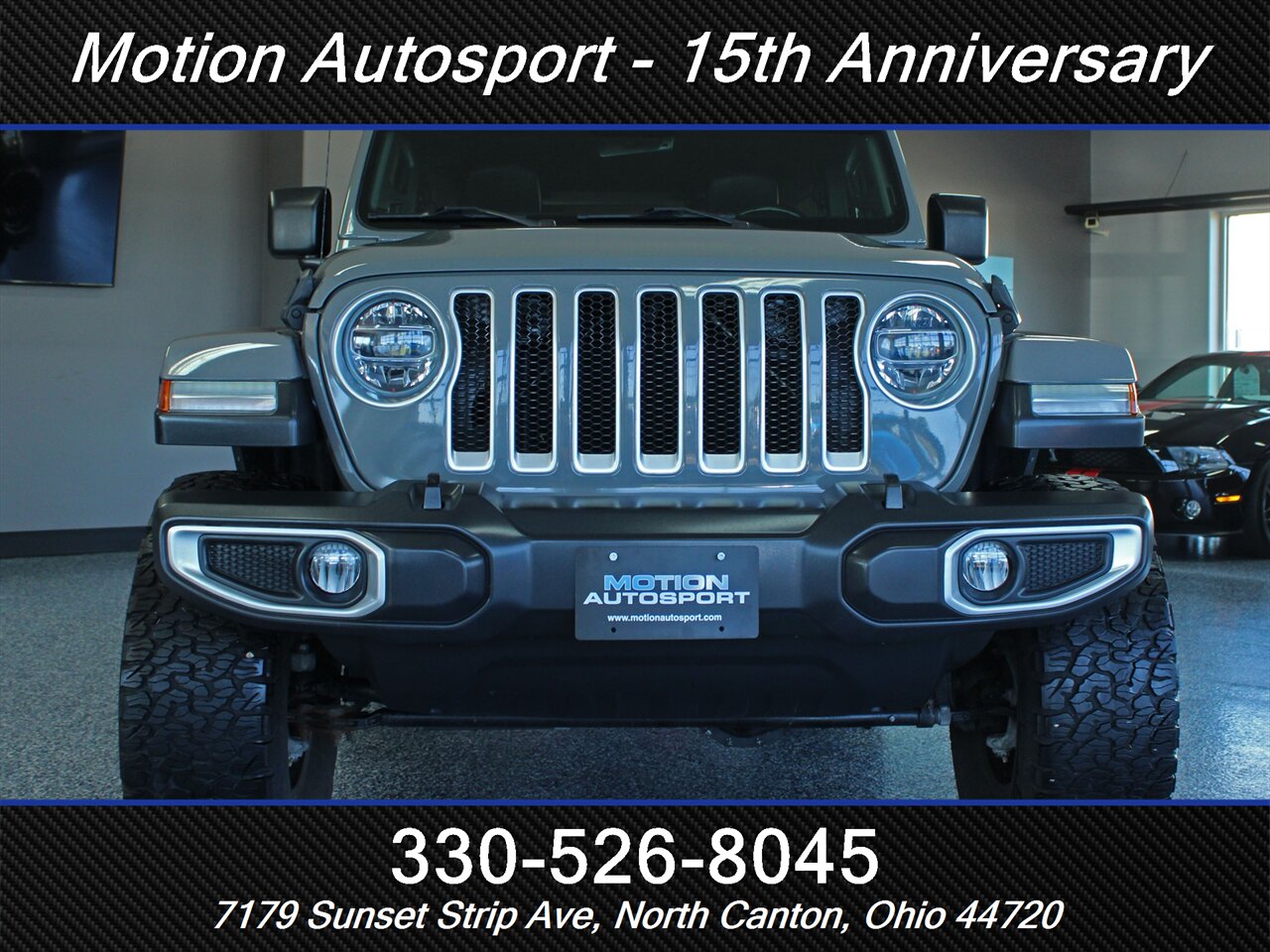 2019 Jeep Wrangler Unlimited Sahara  Hard Top Custom Lift 4X4 - Photo 3 - North Canton, OH 44720