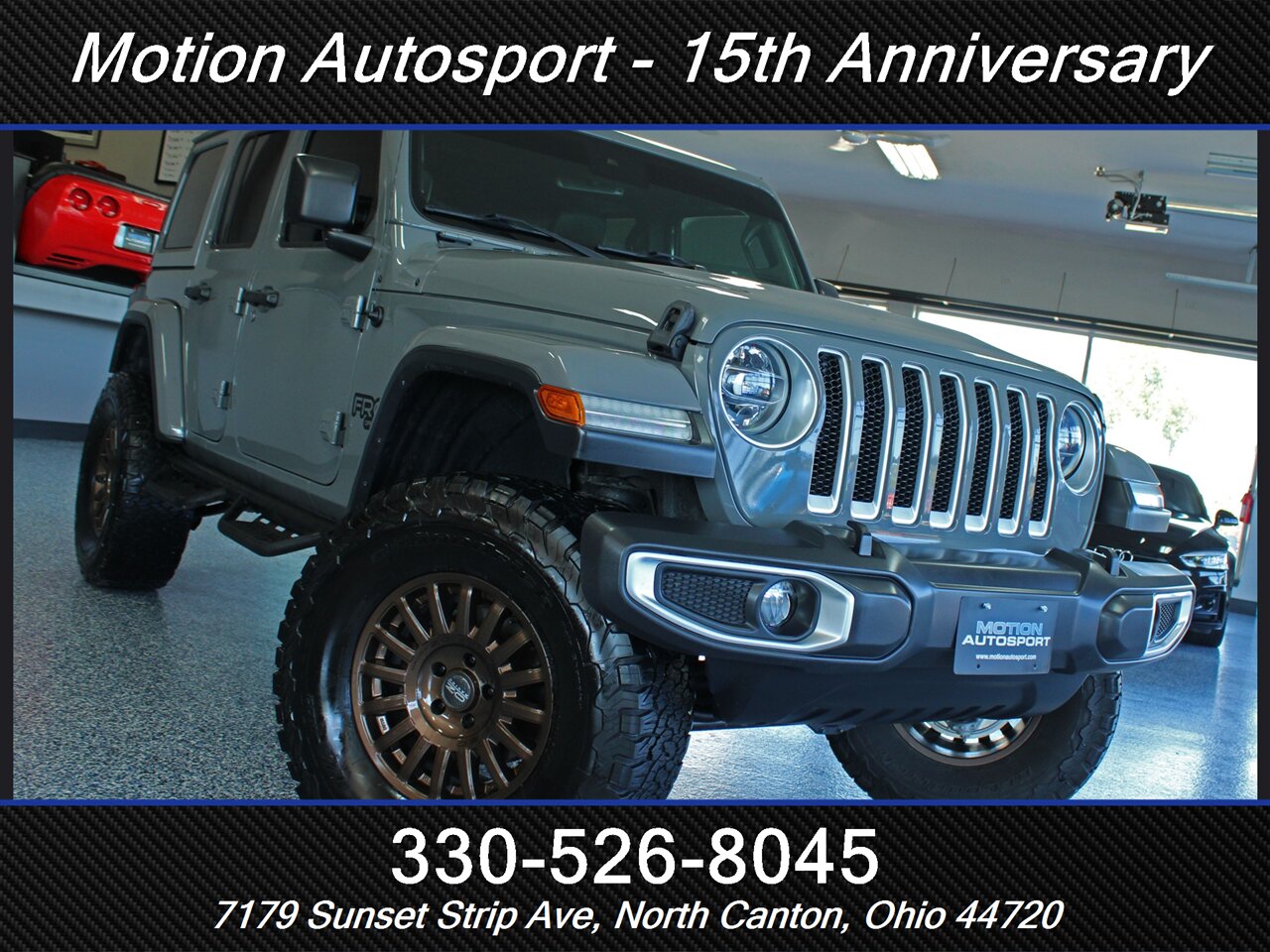 2019 Jeep Wrangler Unlimited Sahara  Hard Top Custom Lift 4X4 - Photo 42 - North Canton, OH 44720