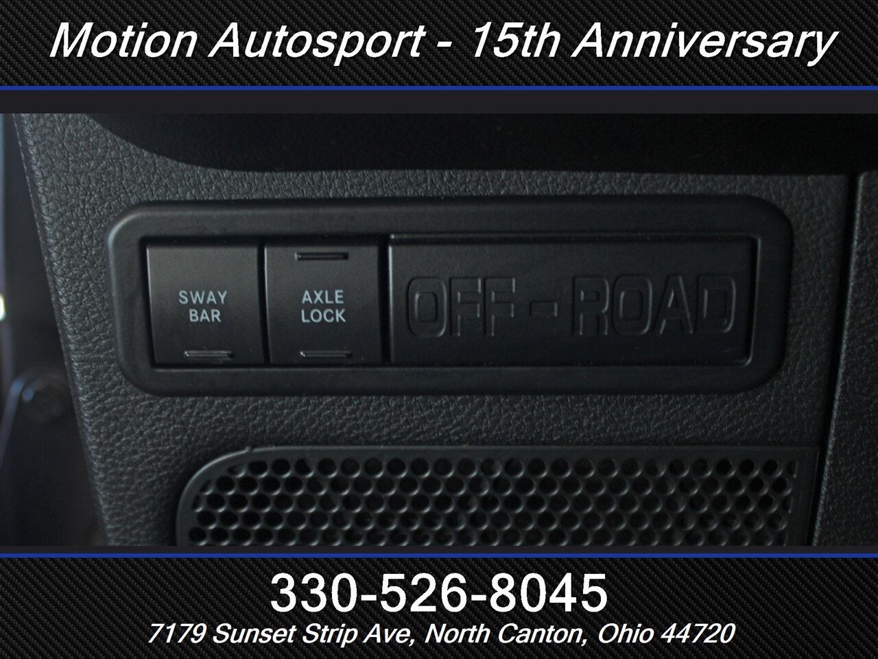 2017 Jeep Wrangler Unlimited Rubicon Custom Lift 4X4 - Photo 17 - North Canton, OH 44720