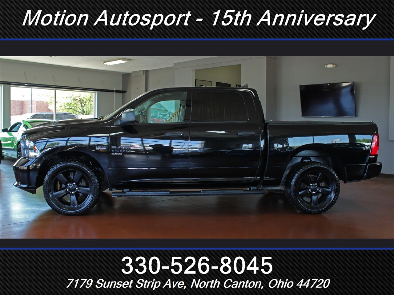 2019 RAM 1500 Classic Express  Black Top Edition 4X4 - Photo 7 - North Canton, OH 44720