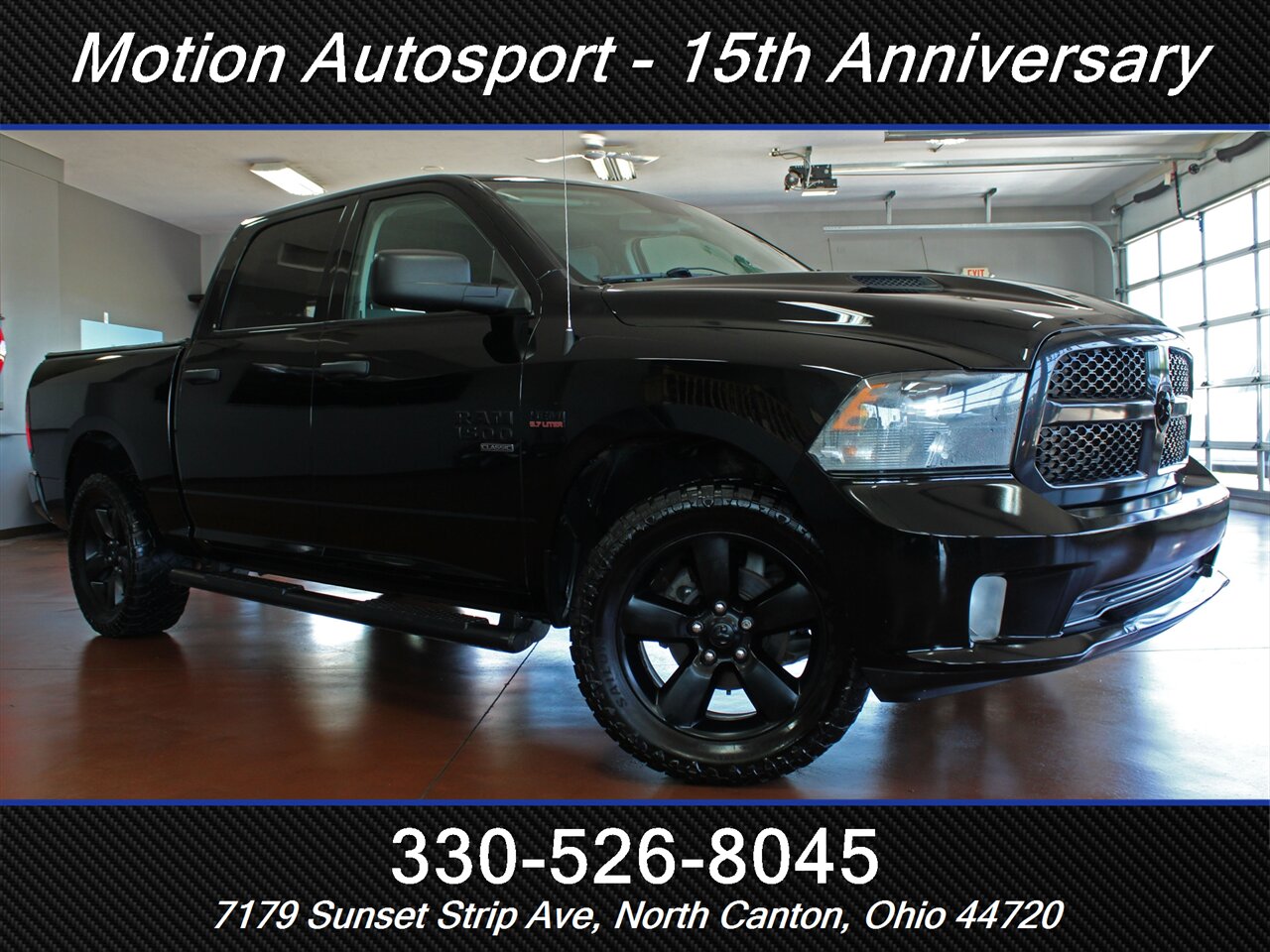 2019 RAM 1500 Classic Express  Black Top Edition 4X4 - Photo 2 - North Canton, OH 44720