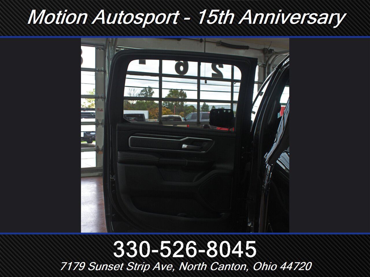 2020 RAM 1500 Big Horn Panoramic Roof  4X4 - Photo 44 - North Canton, OH 44720