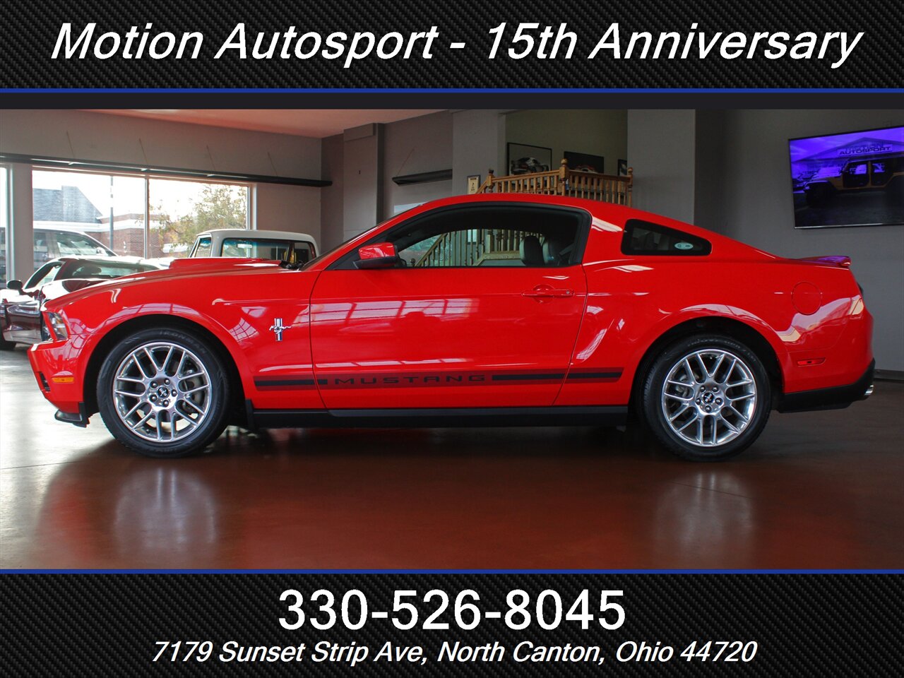 2012 Ford Mustang V6 Premium - Photo 7 - North Canton, OH 44720