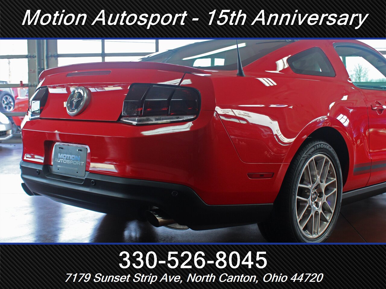 2012 Ford Mustang V6 Premium - Photo 11 - North Canton, OH 44720