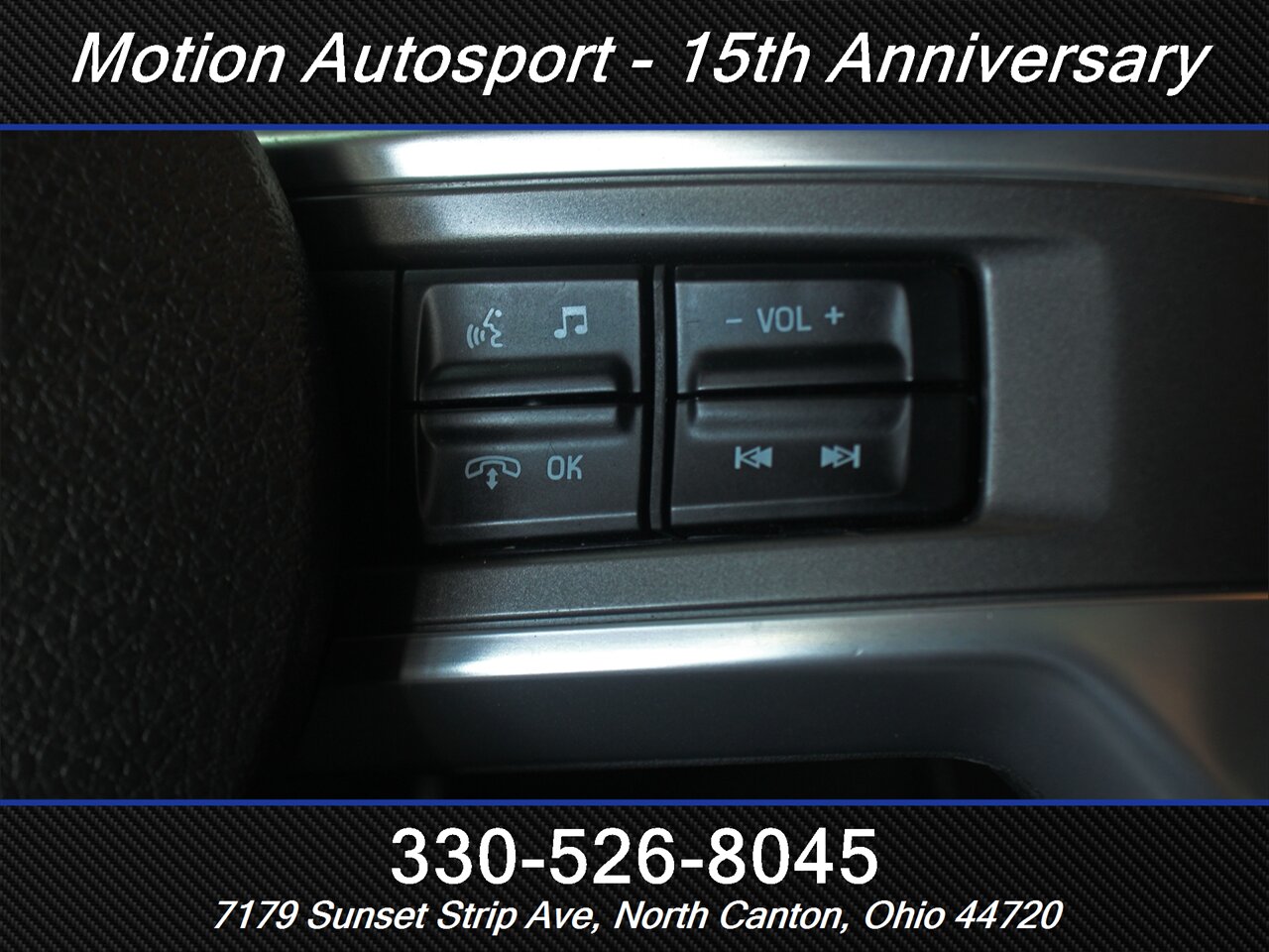 2012 Ford Mustang V6 Premium - Photo 21 - North Canton, OH 44720