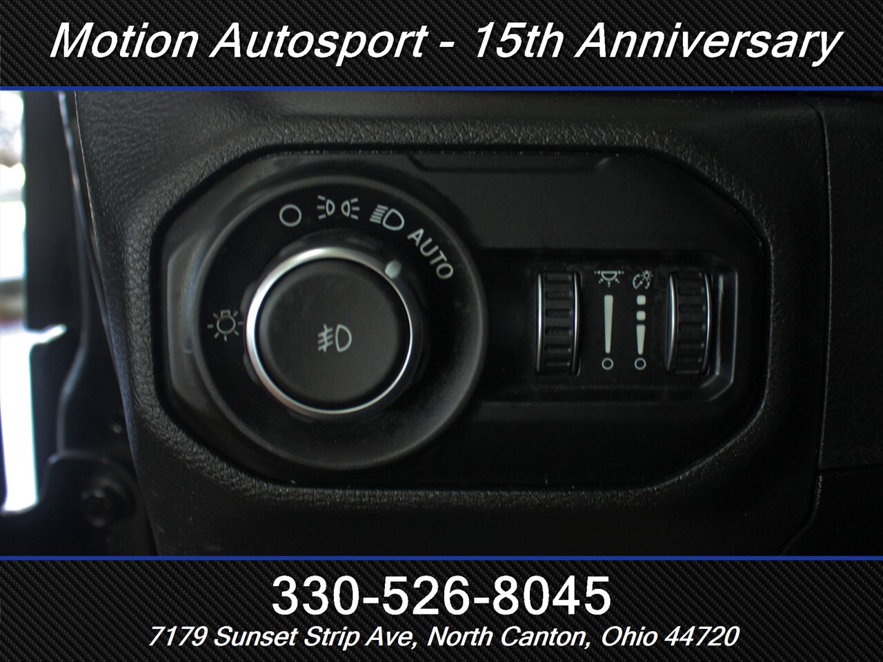 2018 Jeep Wrangler Unlimited Sahara  Hard Top 4X4 - Photo 19 - North Canton, OH 44720