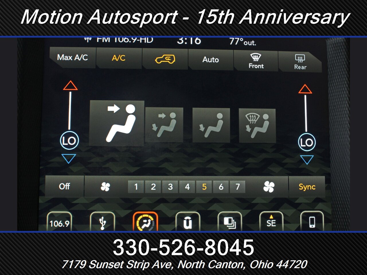 2018 Jeep Wrangler Unlimited Sahara  Hard Top 4X4 - Photo 28 - North Canton, OH 44720