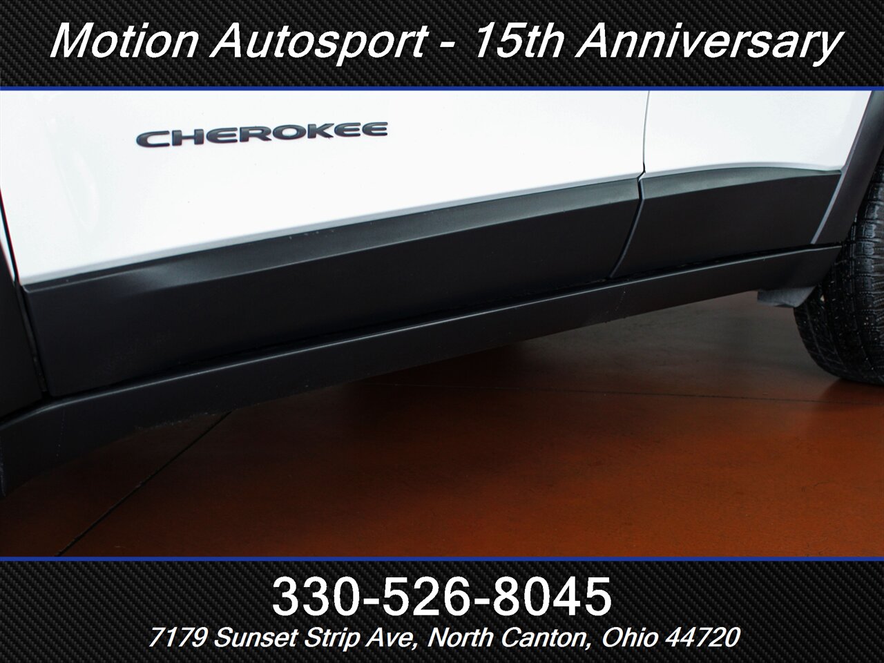 2017 Jeep Cherokee Trailhawk  4X4 - Photo 36 - North Canton, OH 44720