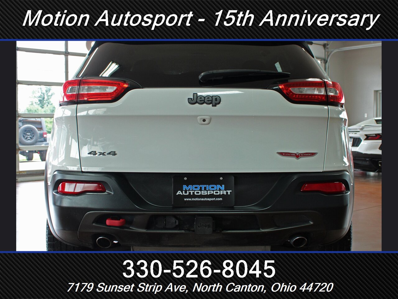 2017 Jeep Cherokee Trailhawk  4X4 - Photo 6 - North Canton, OH 44720