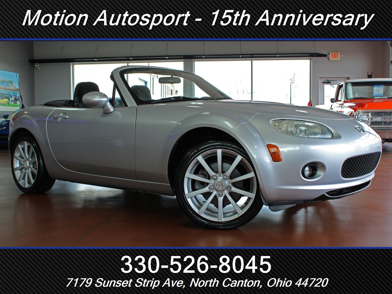 2006 Mazda MX-5 Miata Sport   - Photo 2 - North Canton, OH 44720