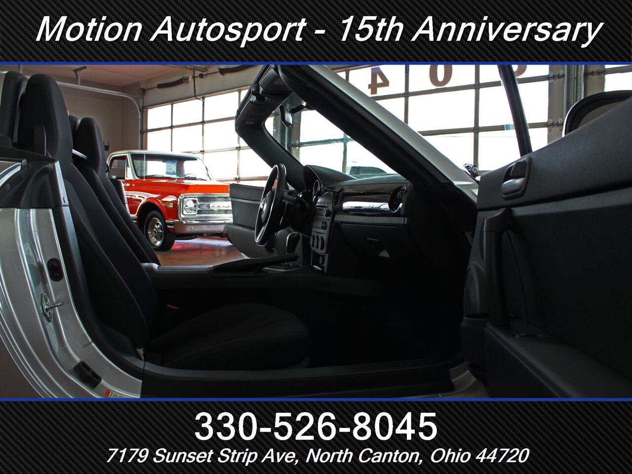 2006 Mazda MX-5 Miata Sport   - Photo 32 - North Canton, OH 44720