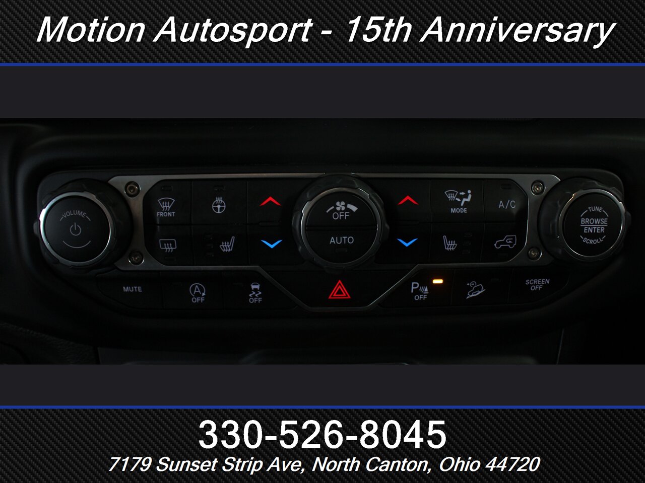 2019 Jeep Wrangler Unlimited Sahara Sky Touch Roof 4X4 - Photo 28 - North Canton, OH 44720