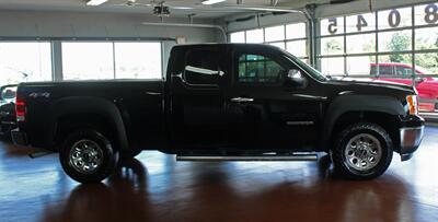 2013 GMC Sierra 1500 SL  4X4 - Photo 11 - North Canton, OH 44720