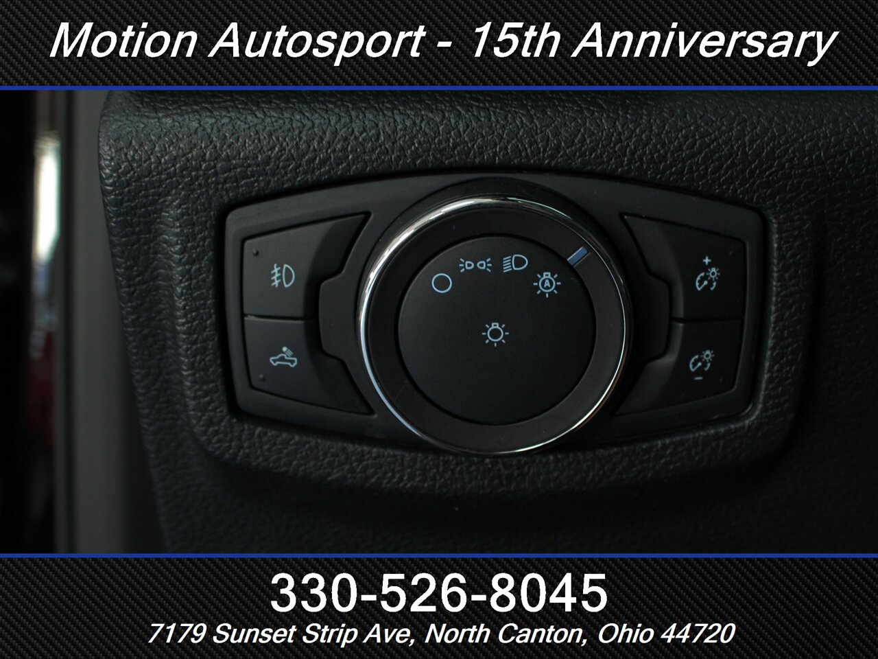 2019 Ford F-150 Lariat Sport Special Edition Black Package FX4 Panoramic Roof 4X4 - Photo 12 - North Canton, OH 44720