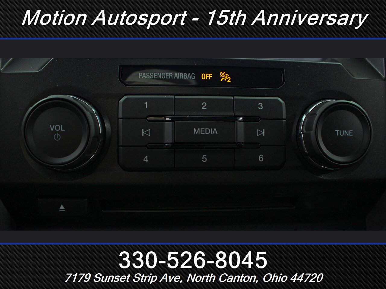 2018 Ford F-150 XLT Sport 4X4 - Photo 19 - North Canton, OH 44720