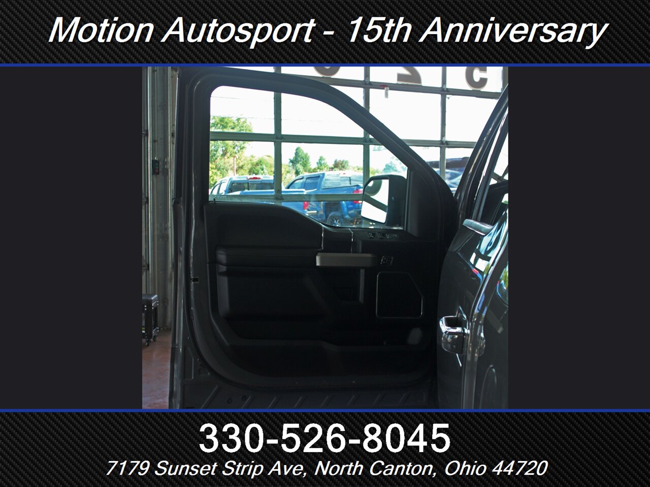 2020 Ford F-150 Lariat  Sport Black Package Panoramic Roof 4X4 - Photo 13 - North Canton, OH 44720