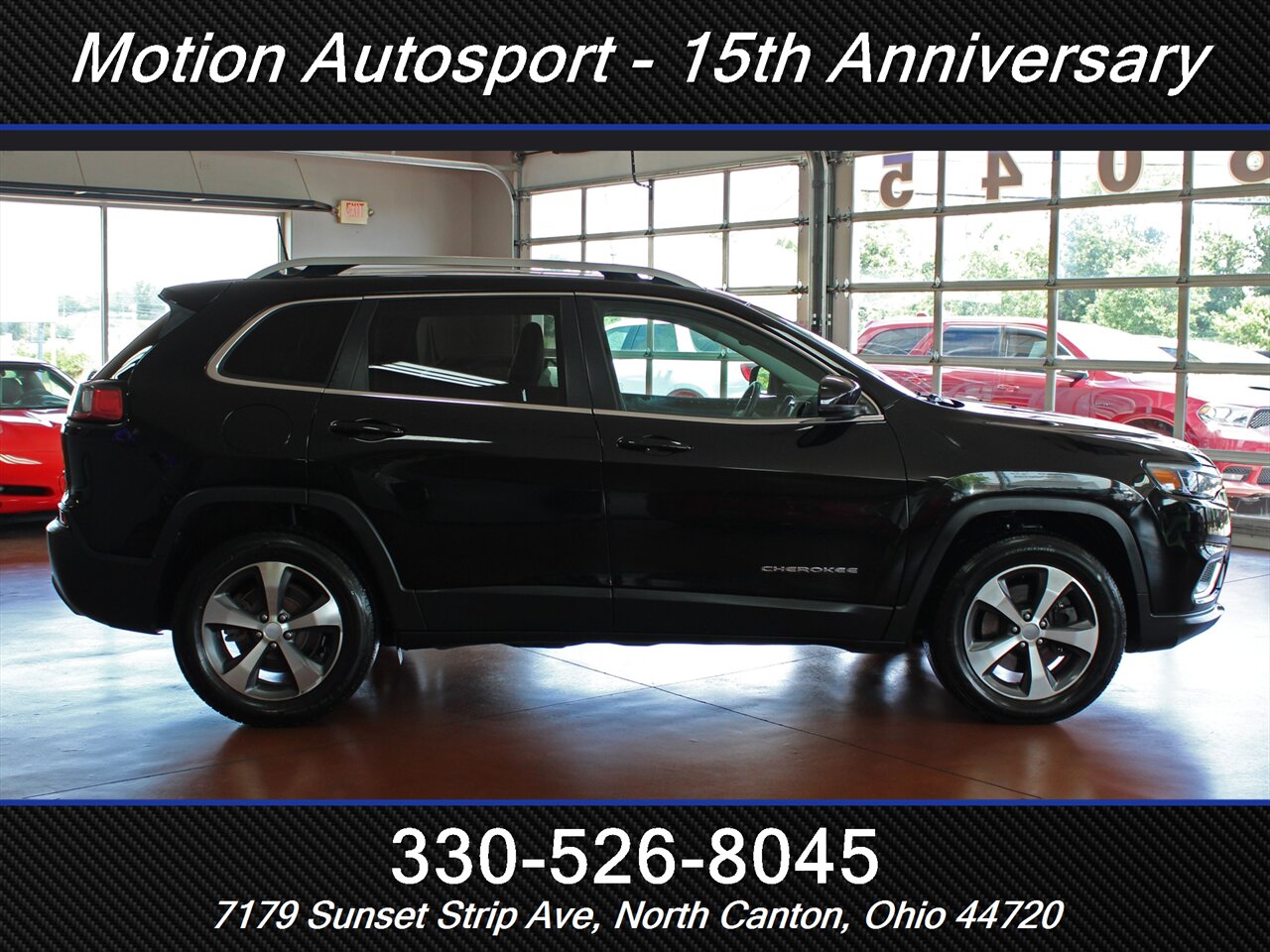 2020 Jeep Cherokee Limited Panoramic Roof 4X4 - Photo 13 - North Canton, OH 44720