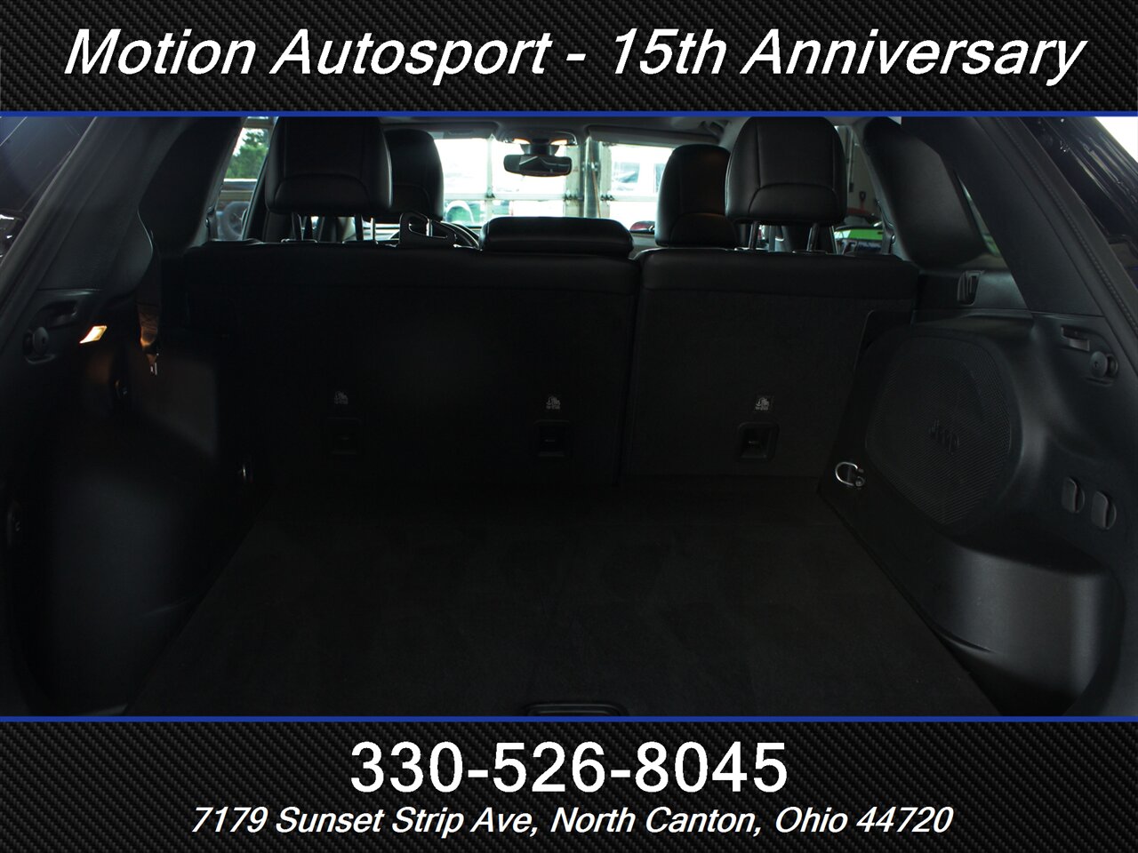 2020 Jeep Cherokee Limited Panoramic Roof 4X4 - Photo 10 - North Canton, OH 44720