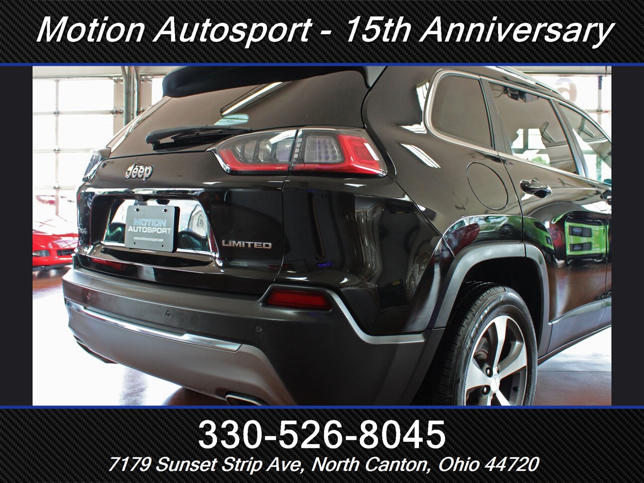2020 Jeep Cherokee Limited Panoramic Roof 4X4 - Photo 12 - North Canton, OH 44720