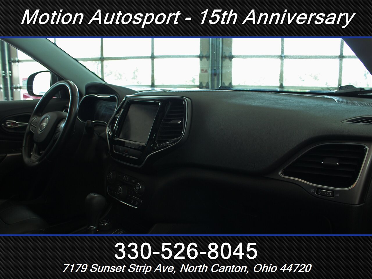 2020 Jeep Cherokee Limited Panoramic Roof 4X4 - Photo 37 - North Canton, OH 44720