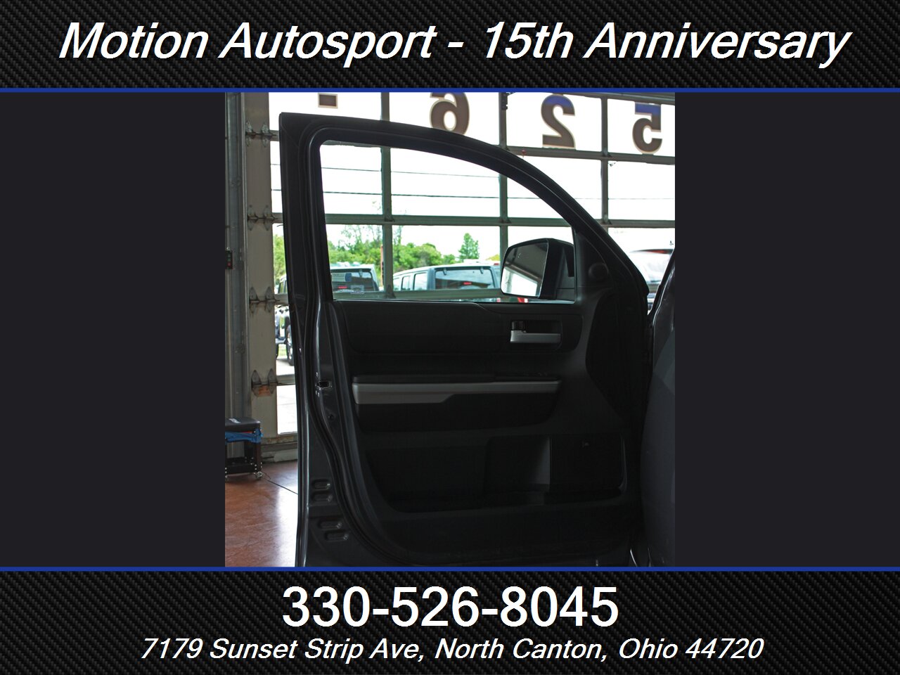 2018 Toyota Tundra Limited Moon Roof Navigation 4X4 - Photo 13 - North Canton, OH 44720