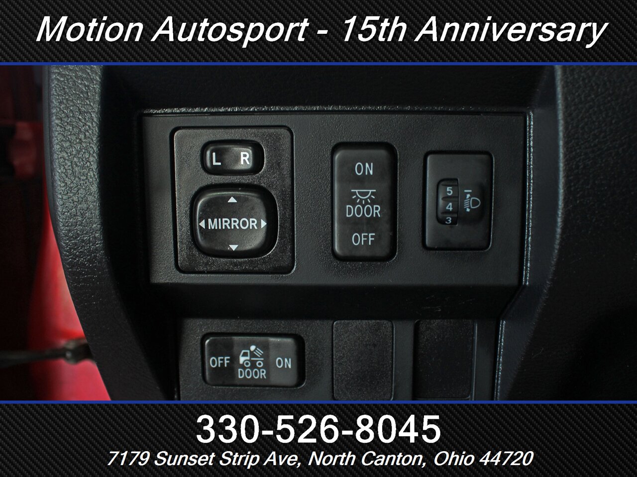 2014 Toyota Tundra SR5 TRD Off Road 4X4 - Photo 17 - North Canton, OH 44720