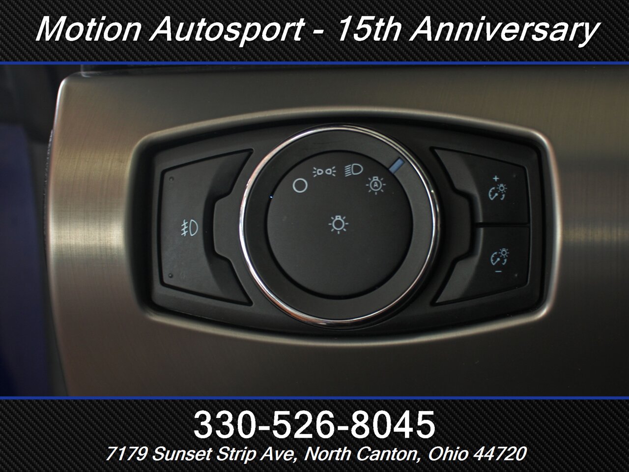 2015 Ford Mustang GT Premium  50Th Anniversary - Photo 17 - North Canton, OH 44720