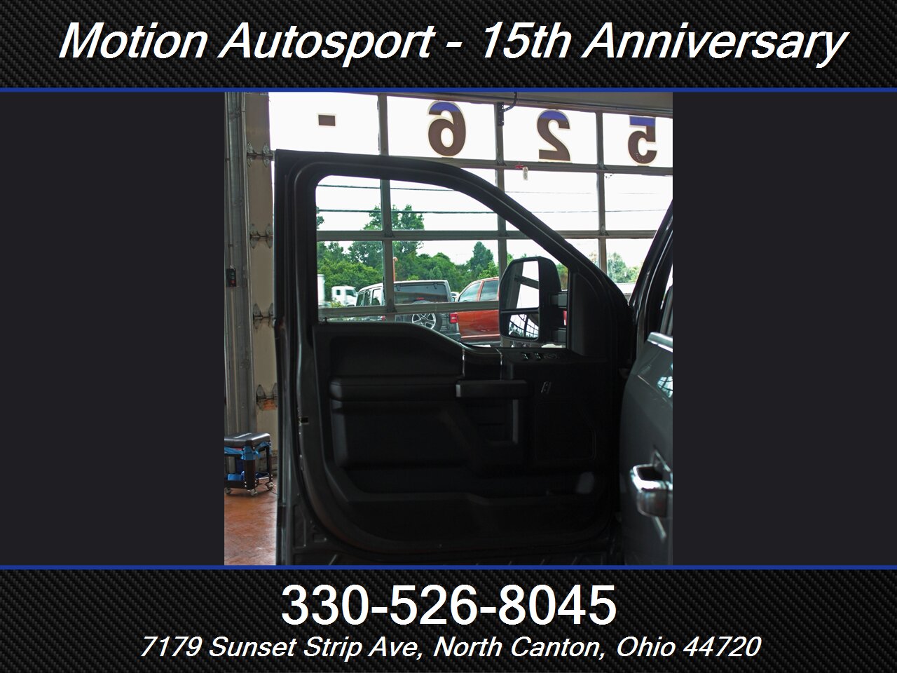 2019 Ford F-150 XLT Sport Black Edition 4X4 - Photo 10 - North Canton, OH 44720