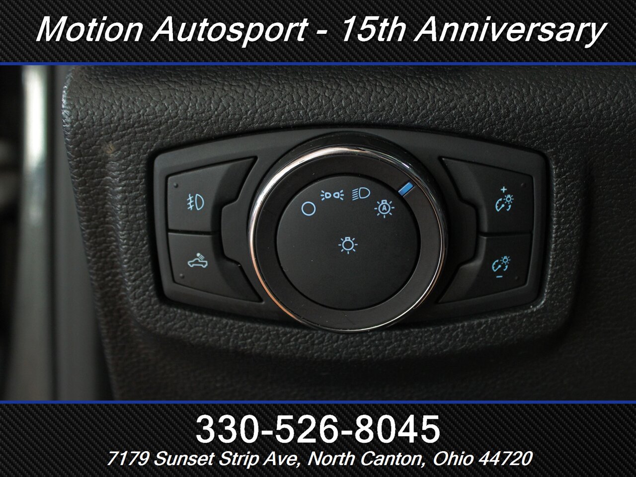 2019 Ford F-150 XLT Sport Black Edition 4X4 - Photo 13 - North Canton, OH 44720