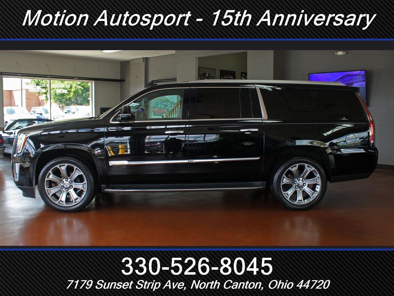 2016 Cadillac Escalade ESV Luxury Collection  4X4 - Photo 7 - North Canton, OH 44720