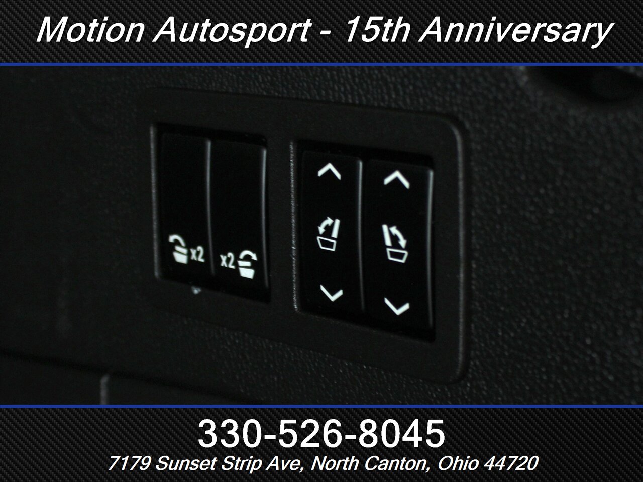 2016 Cadillac Escalade ESV Luxury Collection  4X4 - Photo 11 - North Canton, OH 44720