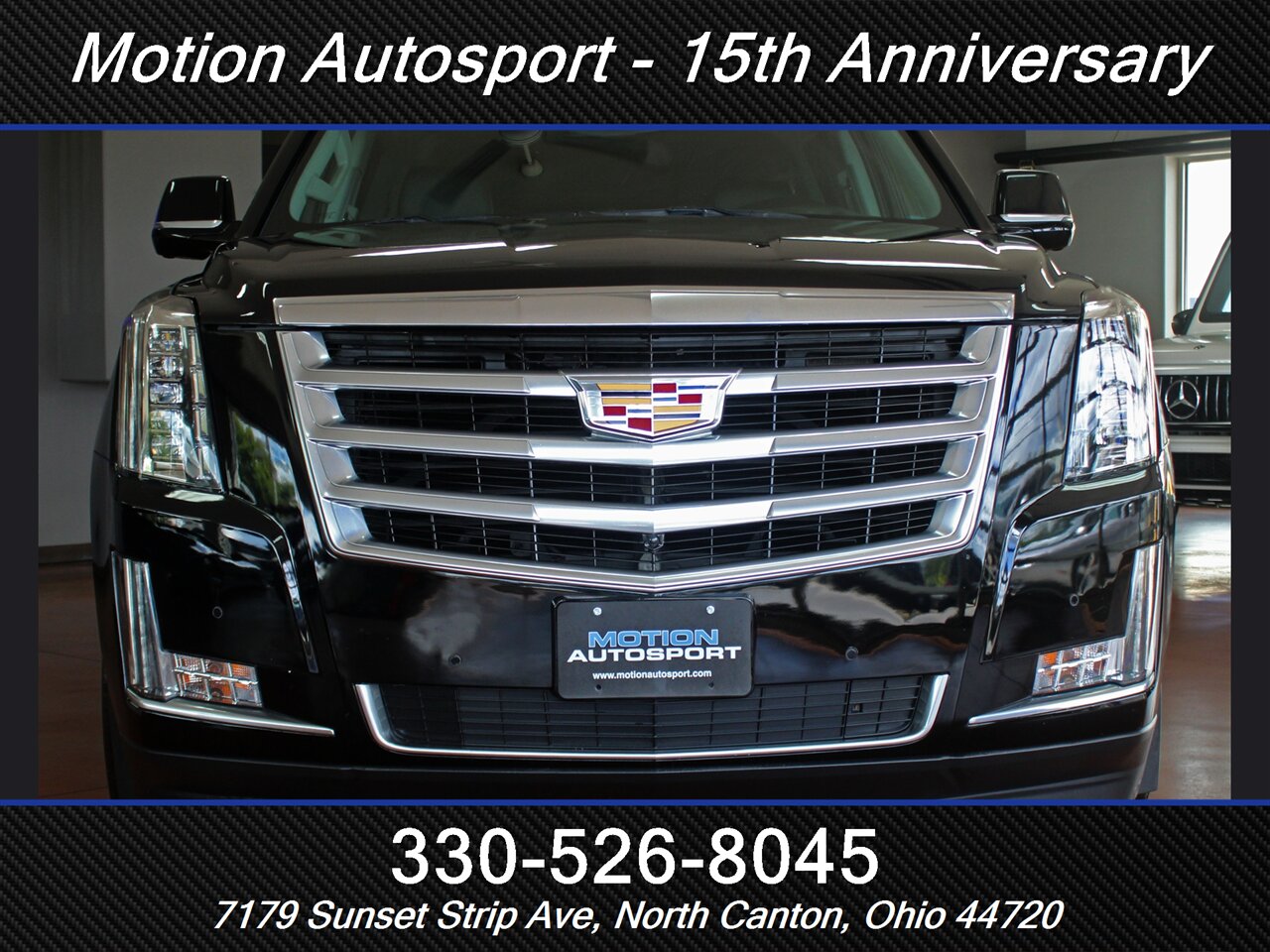 2016 Cadillac Escalade ESV Luxury Collection  4X4 - Photo 3 - North Canton, OH 44720