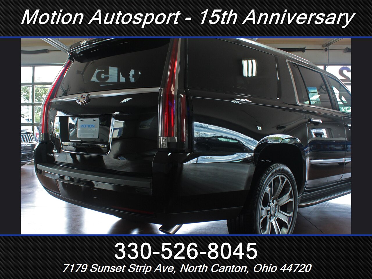 2016 Cadillac Escalade ESV Luxury Collection  4X4 - Photo 12 - North Canton, OH 44720