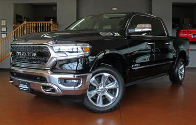 2019 RAM 1500 Limited  Moon Roof Navigation 4X4 - Photo 1 - North Canton, OH 44720