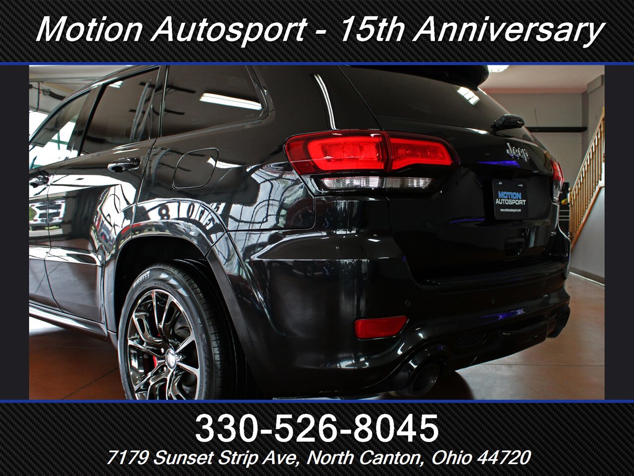 2016 Jeep Grand Cherokee SRT  Moon Roof Navigation 4X4 - Photo 8 - North Canton, OH 44720