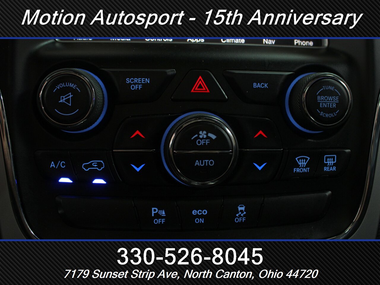 2016 Jeep Grand Cherokee SRT  Moon Roof Navigation 4X4 - Photo 25 - North Canton, OH 44720