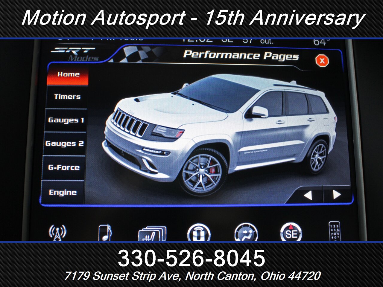 2016 Jeep Grand Cherokee SRT  Moon Roof Navigation 4X4 - Photo 31 - North Canton, OH 44720