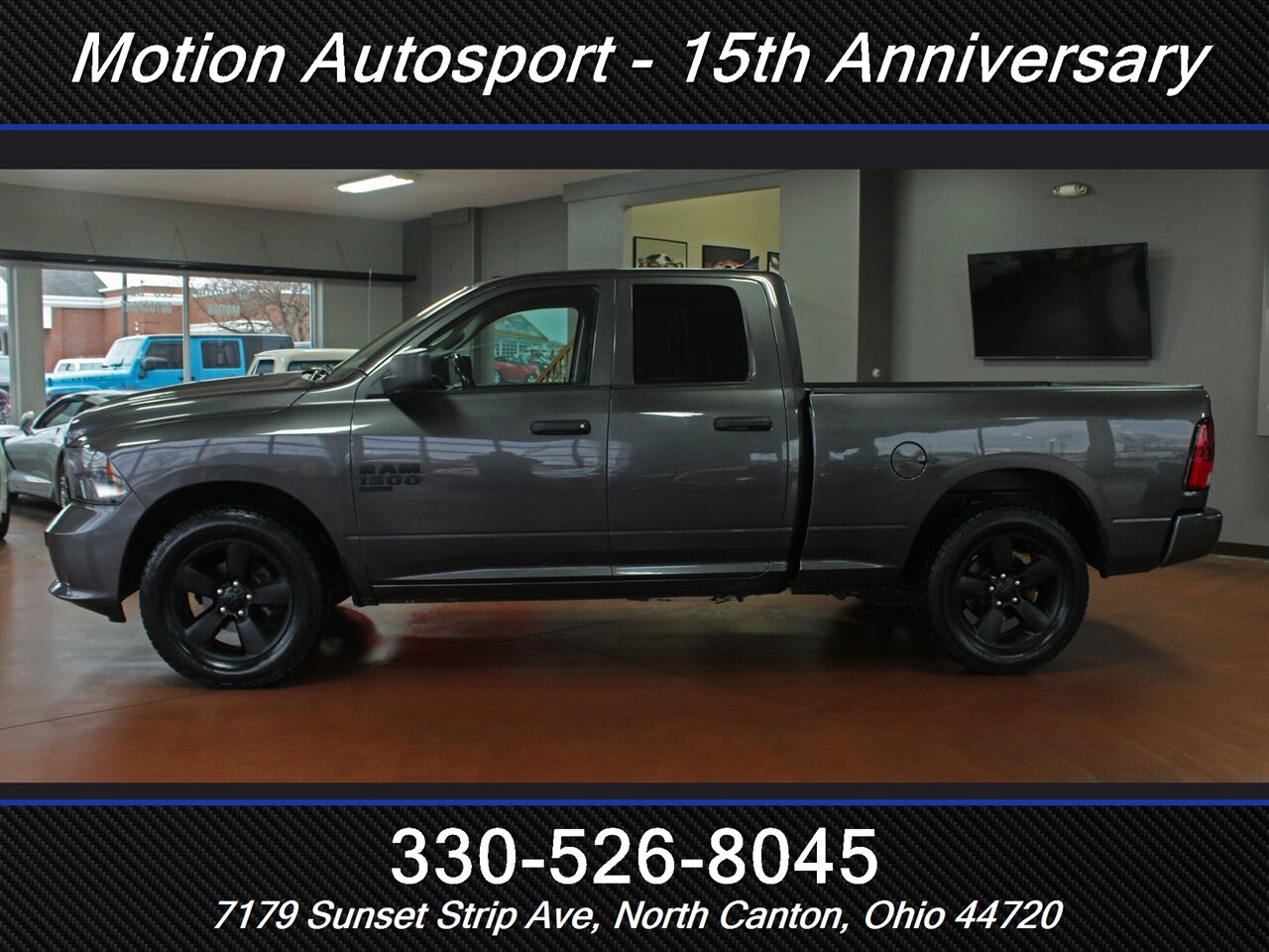 2022 RAM 1500 Classic Express Black Top Edition 4X4 - Photo 7 - North Canton, OH 44720