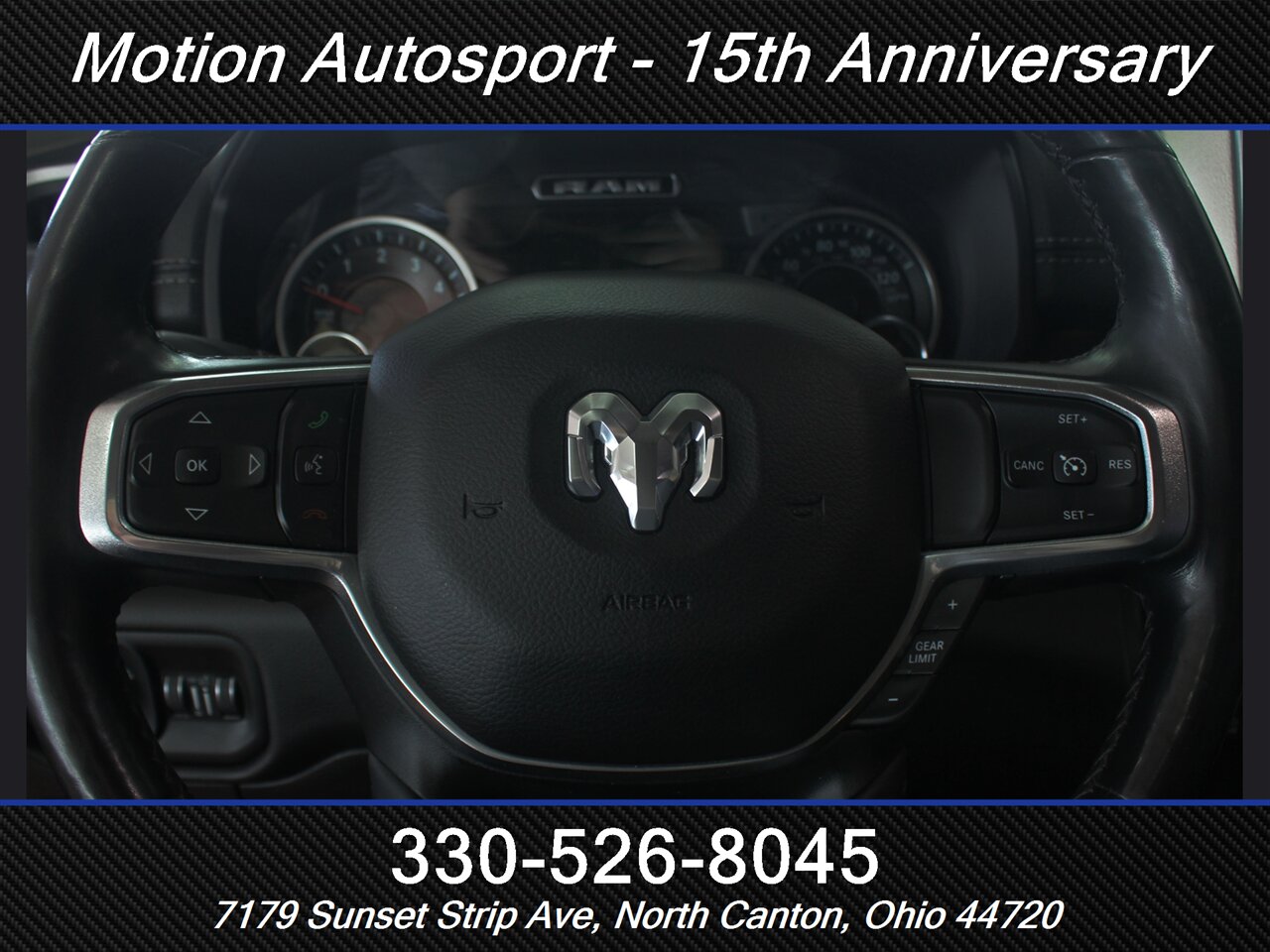 2019 RAM 1500 Laramie  Custom Lift 4X4 - Photo 18 - North Canton, OH 44720