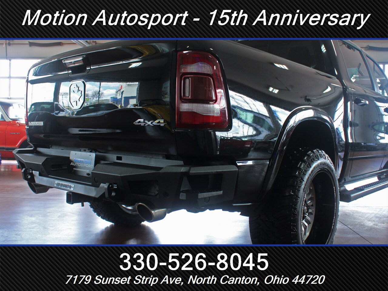 2019 RAM 1500 Laramie  Custom Lift 4X4 - Photo 11 - North Canton, OH 44720