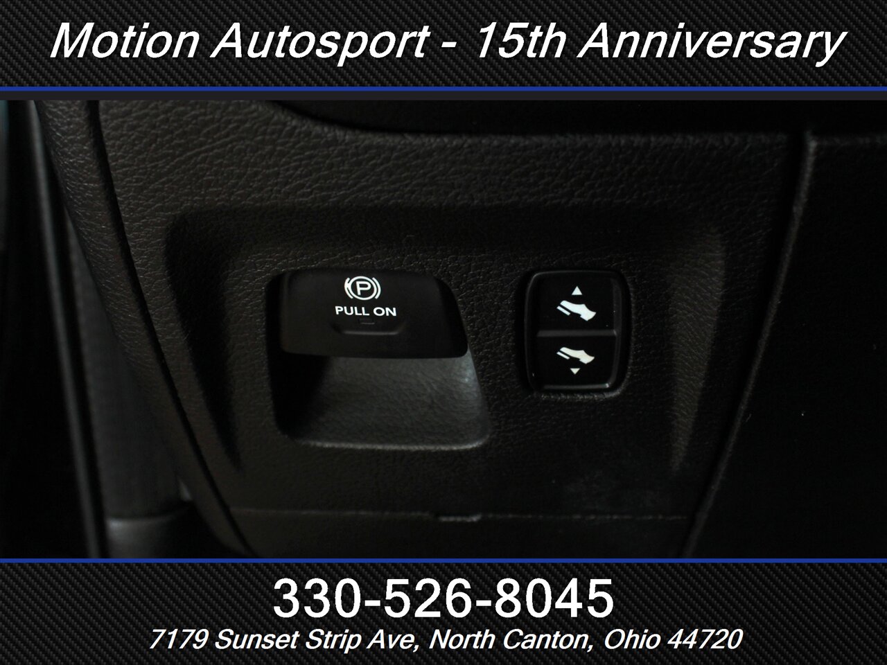 2019 RAM 1500 Laramie  Custom Lift 4X4 - Photo 17 - North Canton, OH 44720