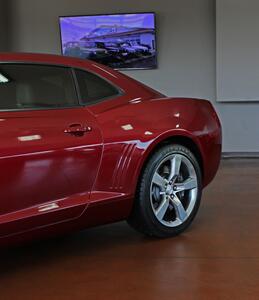 2010 Chevrolet Camaro SS  2SS With Stripes - Photo 38 - North Canton, OH 44720