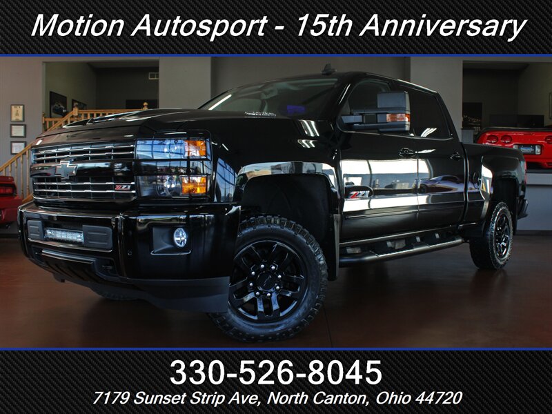 2019 Chevrolet Silverado 2500 LT Z71 Midnight Edition  4X4