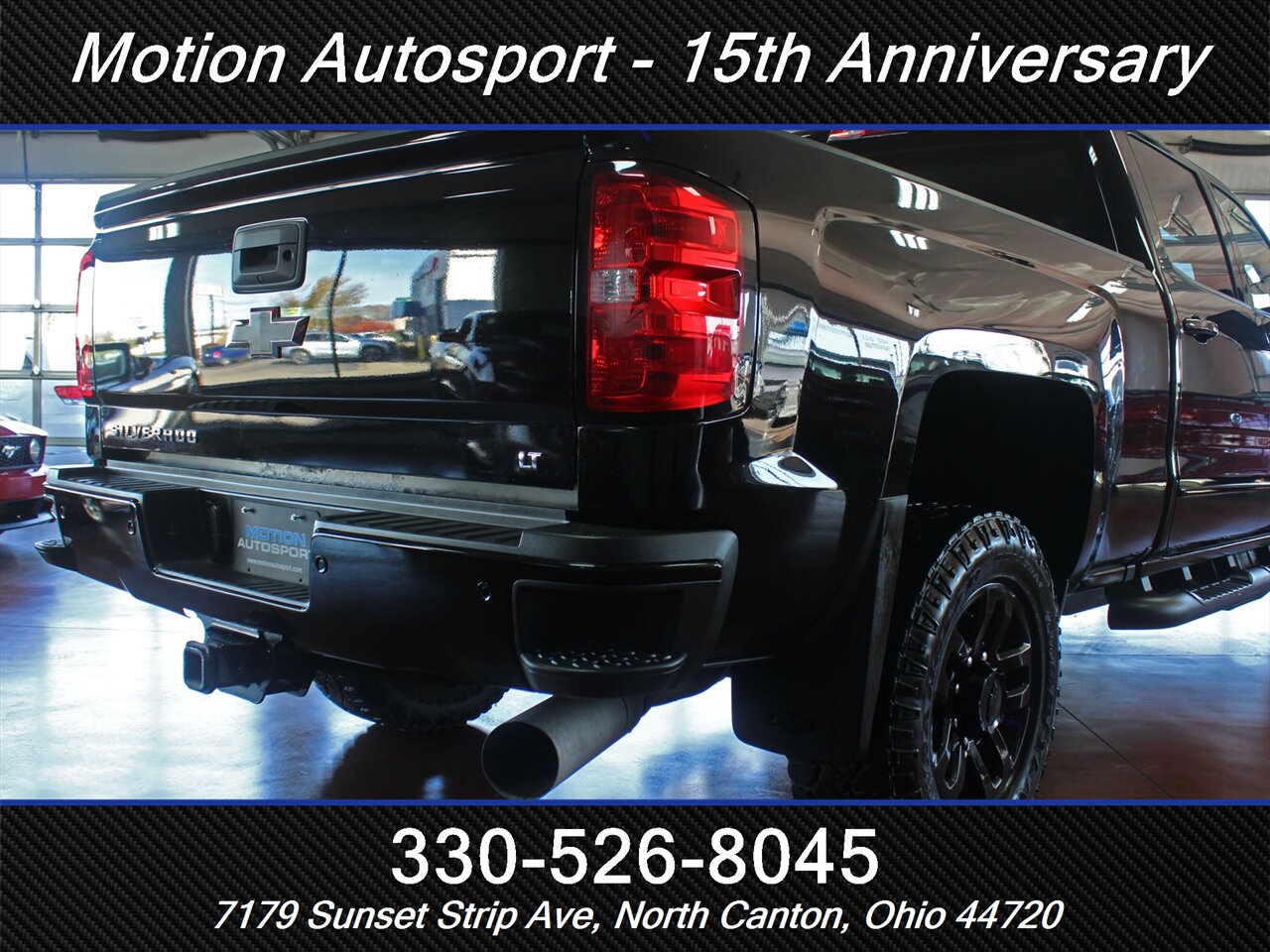 2019 Chevrolet Silverado 2500 LT Z71 Midnight Edition 4X4 - Photo 11 - North Canton, OH 44720